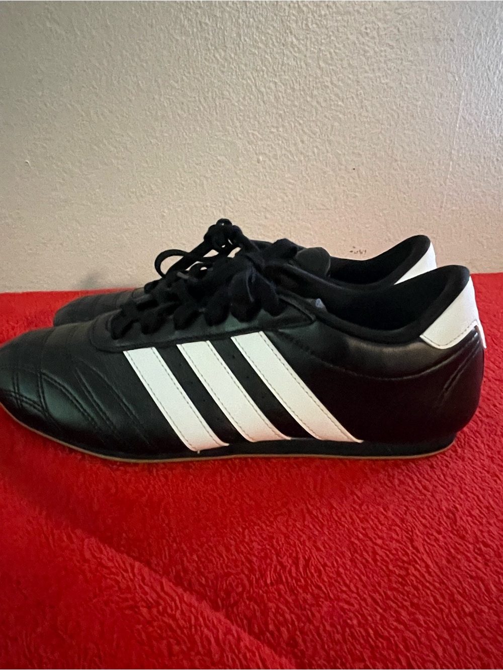 ADIDAS TAEKWONDO LACE SHOES size7.5 women’s